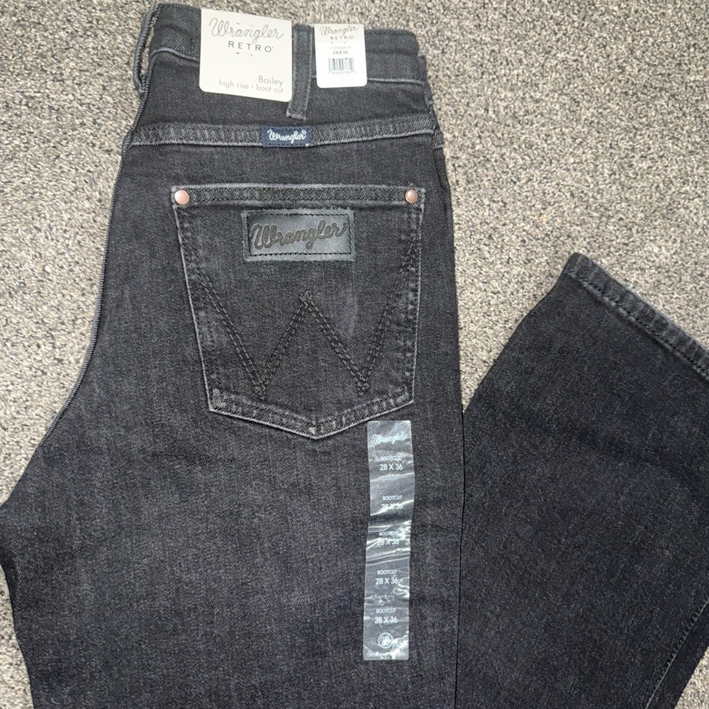 Wrangler Black High Rise Jeans Versatile Style